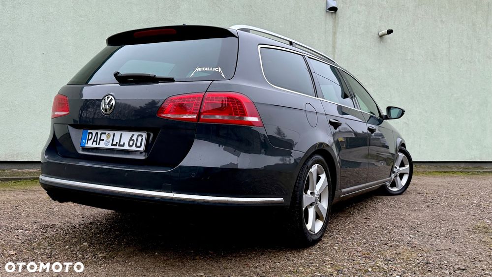 Volkswagen Passat 2.0 TDI BlueMotion Technology Exclusive - 18