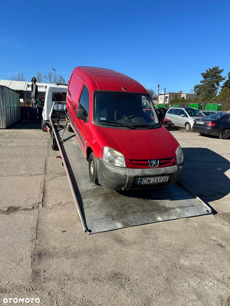 Peugeot partner przód kmpl maska lampy błotniki chłodnice