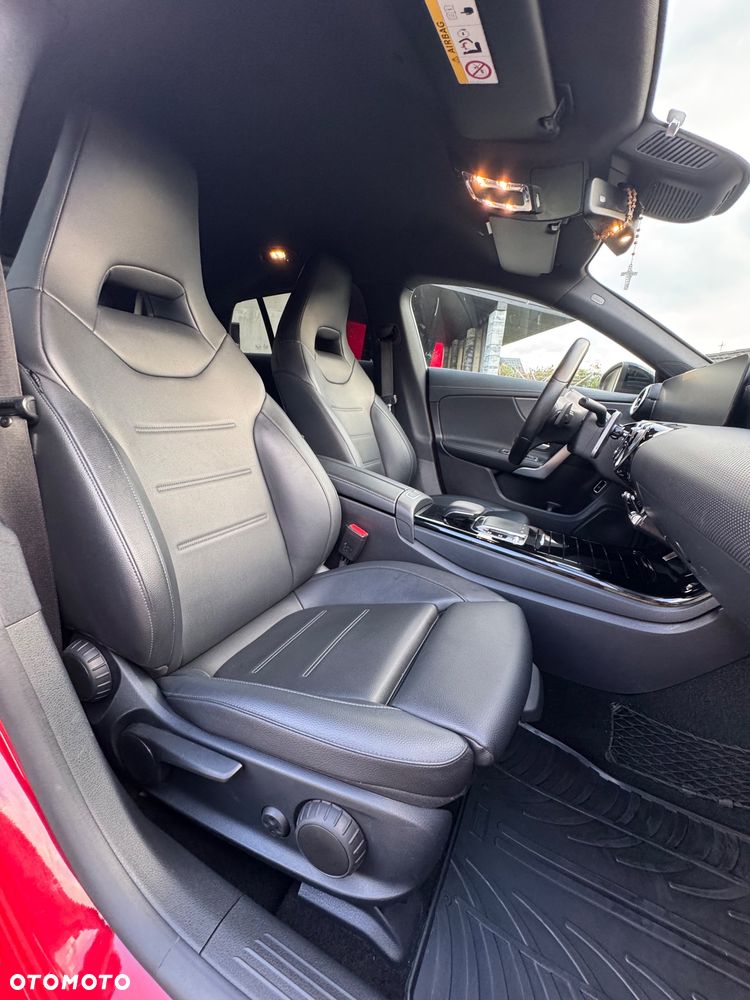 Mercedes-Benz CLA 200 d Edition 1 8G-DCT - 20