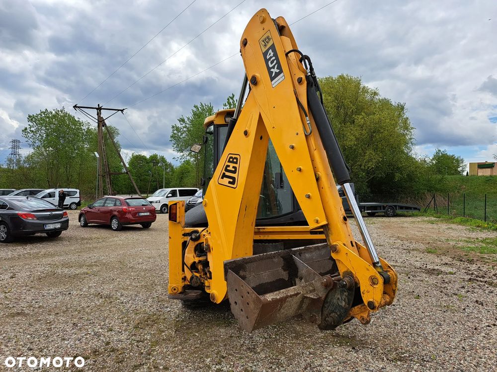 JCB 4CX - 6