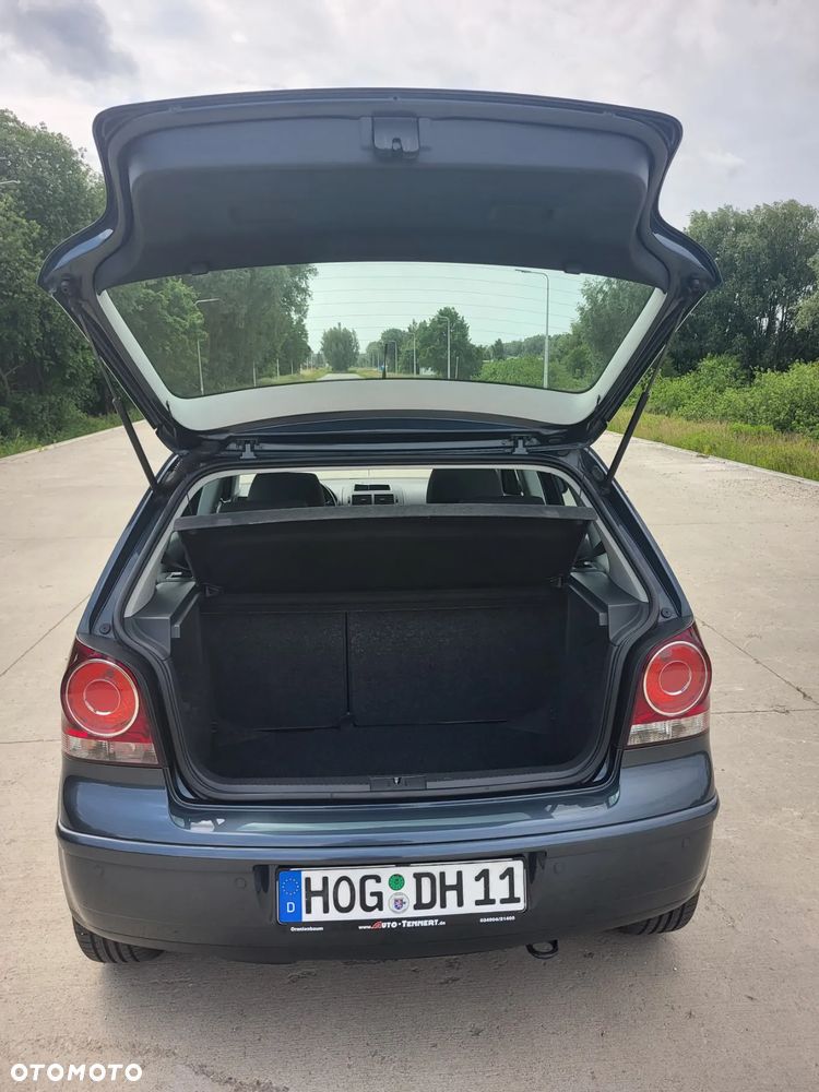 Volkswagen Polo - 13