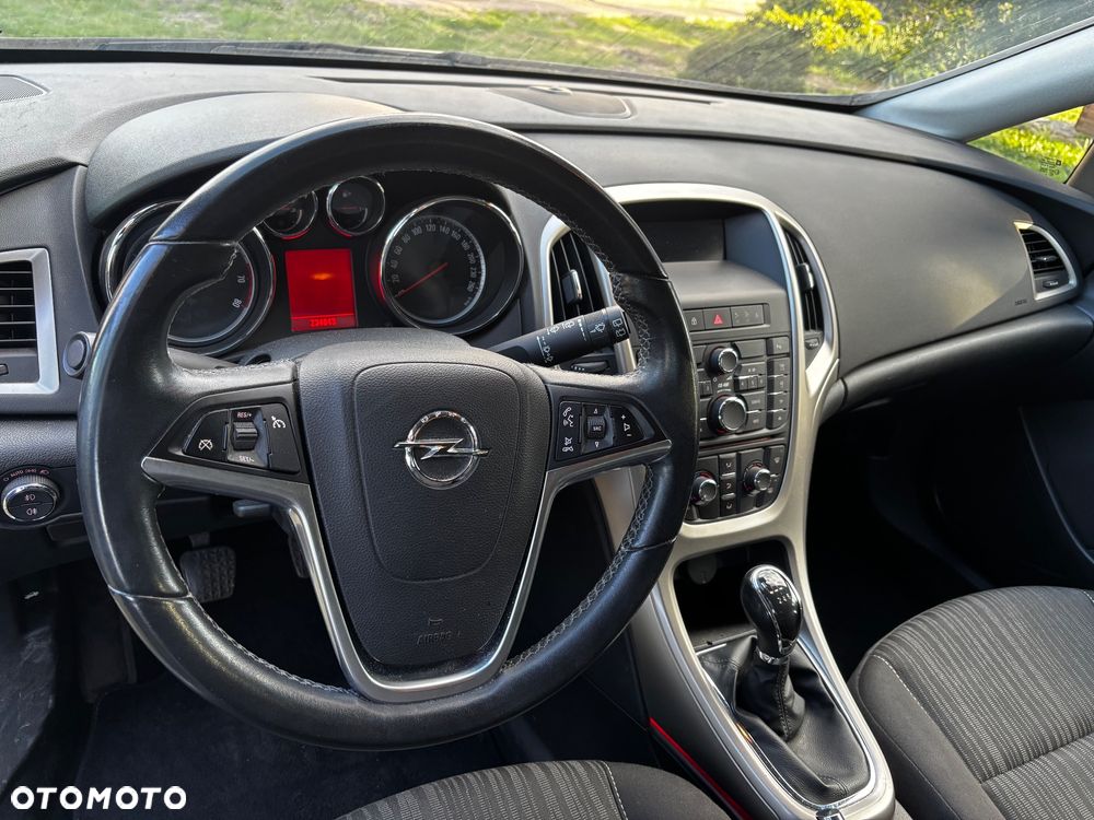 Opel Astra - 12