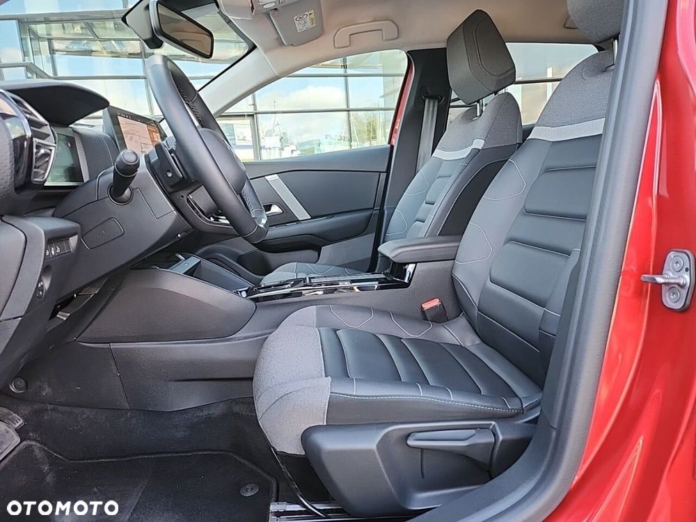 Citroën C4X 1.2 PureTech Max S&S EAT8 - 9
