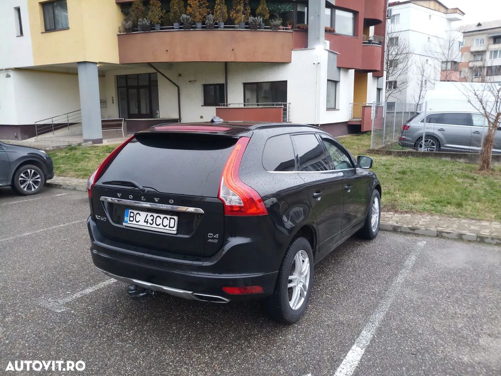 Volvo XC 60 D4 AWD Momentum - 18
