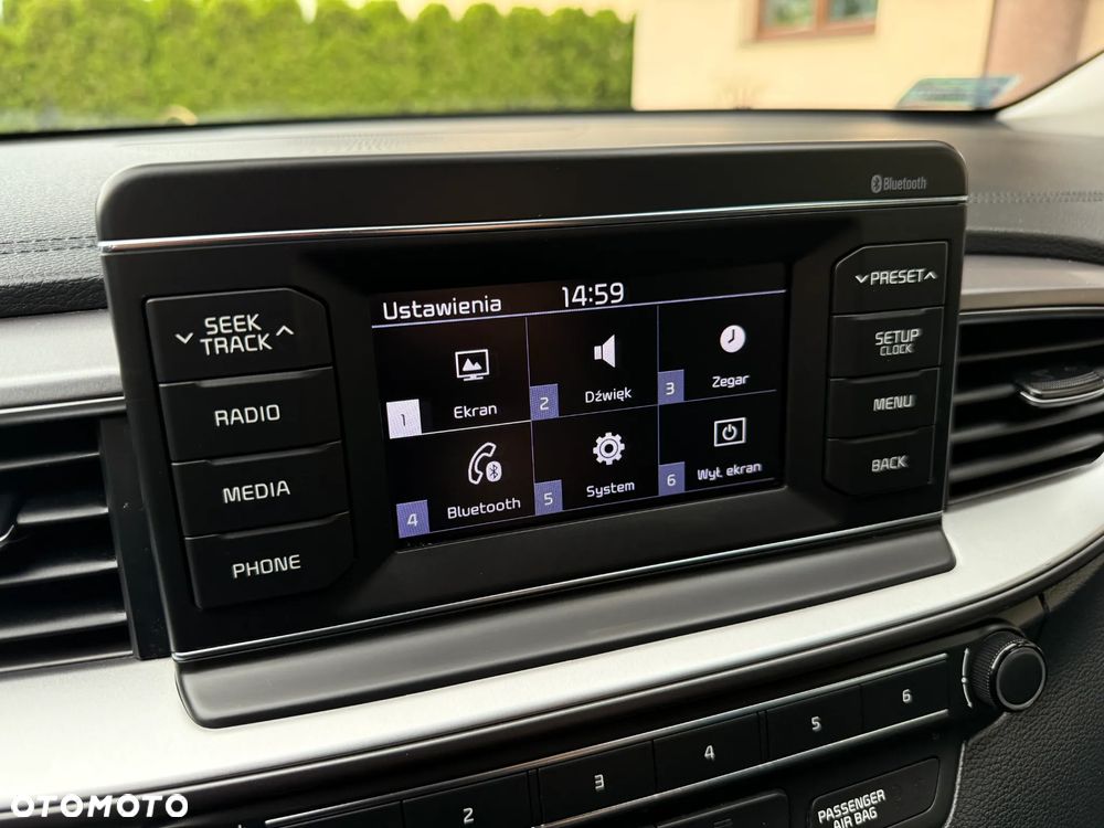 Kia Ceed 1.4 S - 36