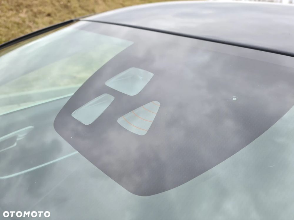 Volvo V60 D4 Drive-E Momentum - 16