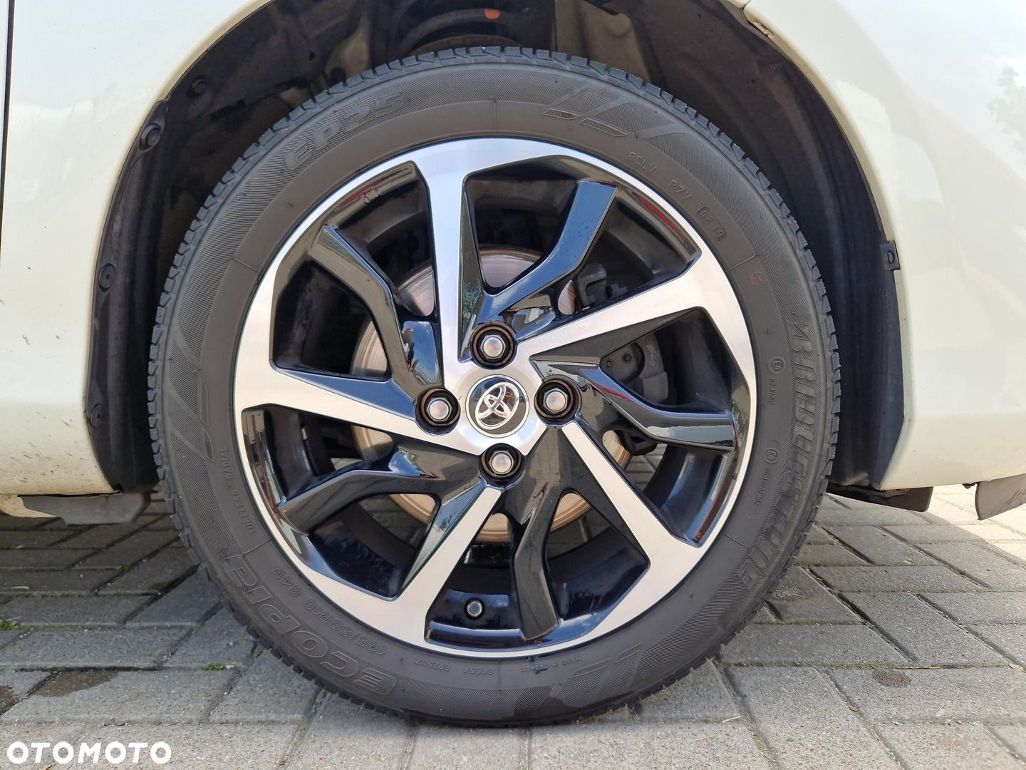 Toyota Yaris 1.5 Selection - 19