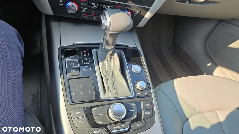 Audi A6 Avant - 14