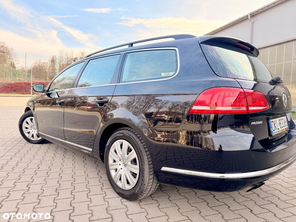 Volkswagen Passat 2.0 TDI BlueMotion Technology R-Line - 9