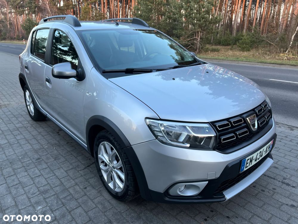 Dacia Sandero Stepway - 1