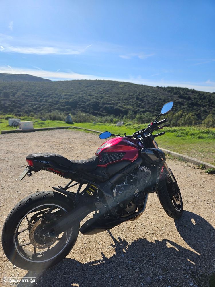 Honda CB CB650R Naked - 7