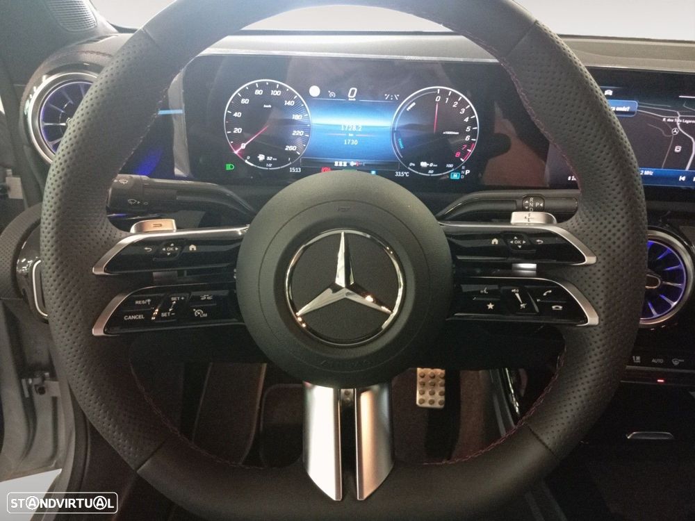 Mercedes-Benz CLA 250 - 12