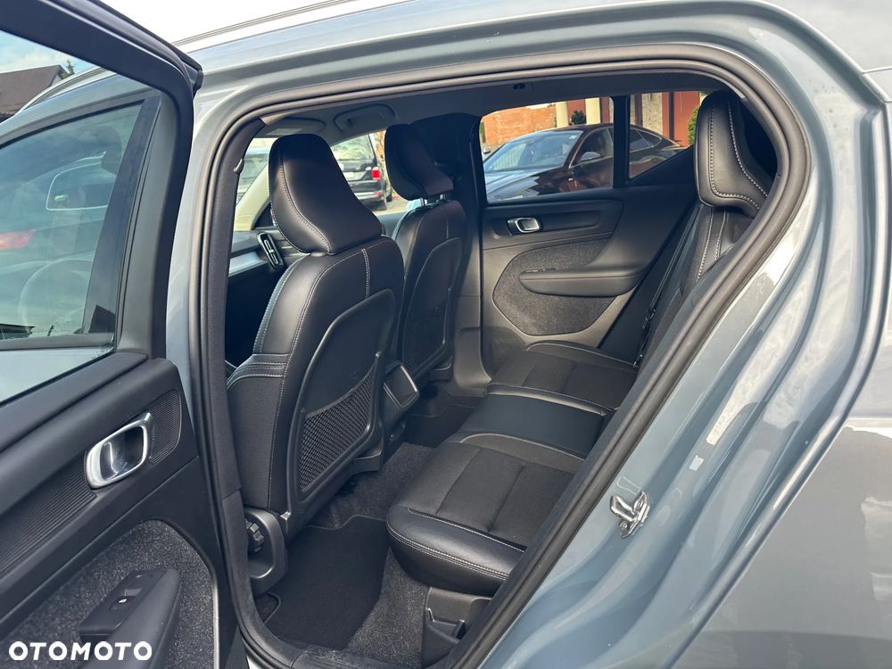 Volvo XC 40 - 8