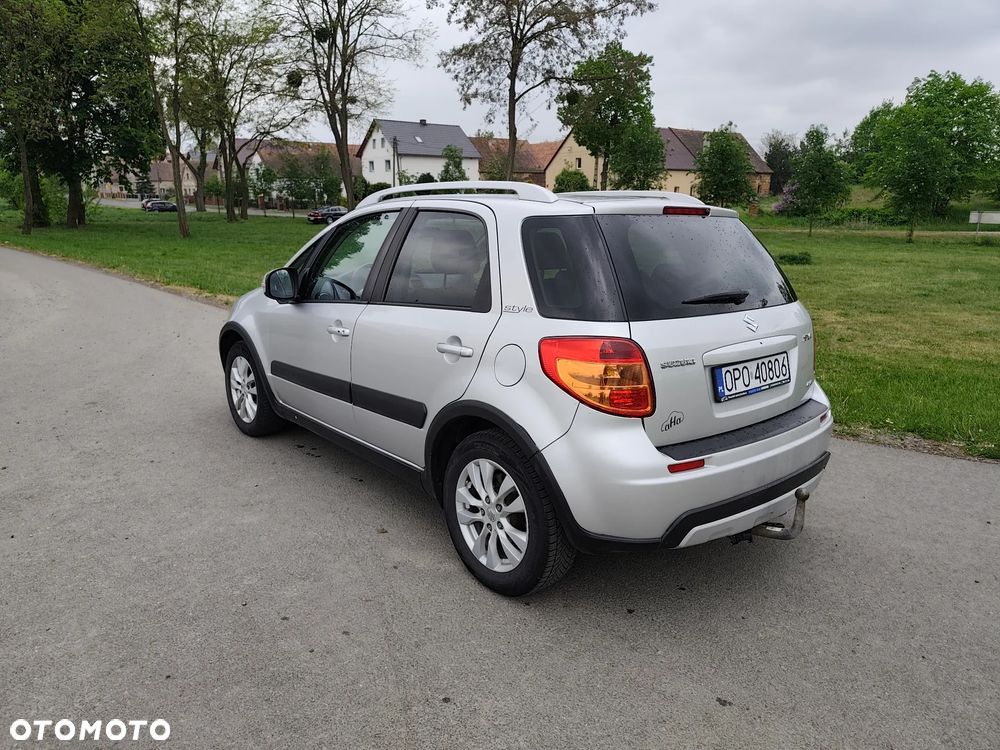 Suzuki SX4 1.6 Comfort Plus 4WD - 4