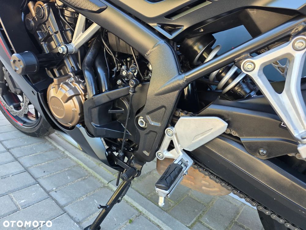 Honda CBR - 12