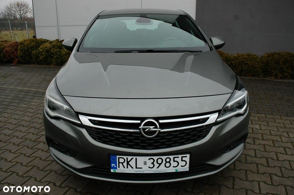 Opel Astra - 10