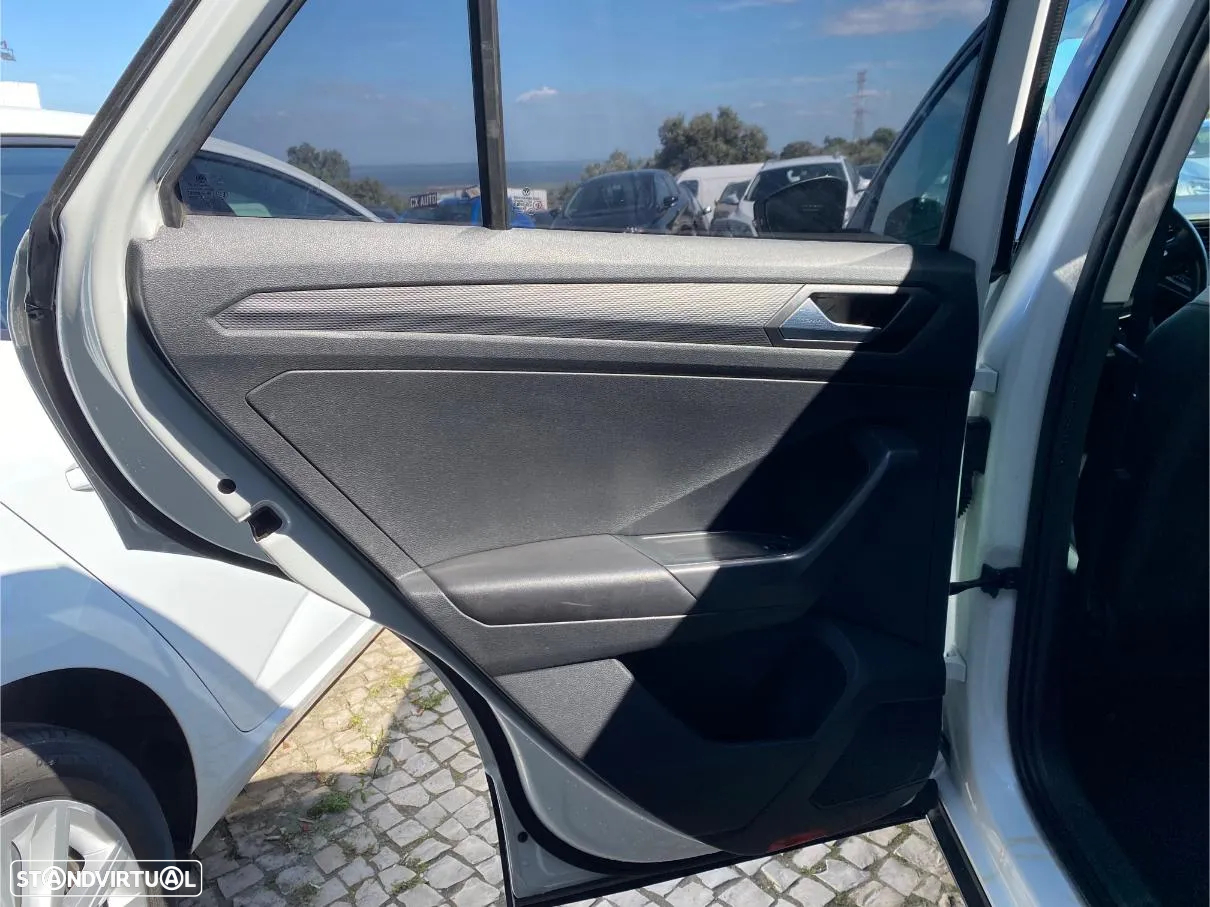 VW T-Roc 1.0 TSI OPF UNITED - 15