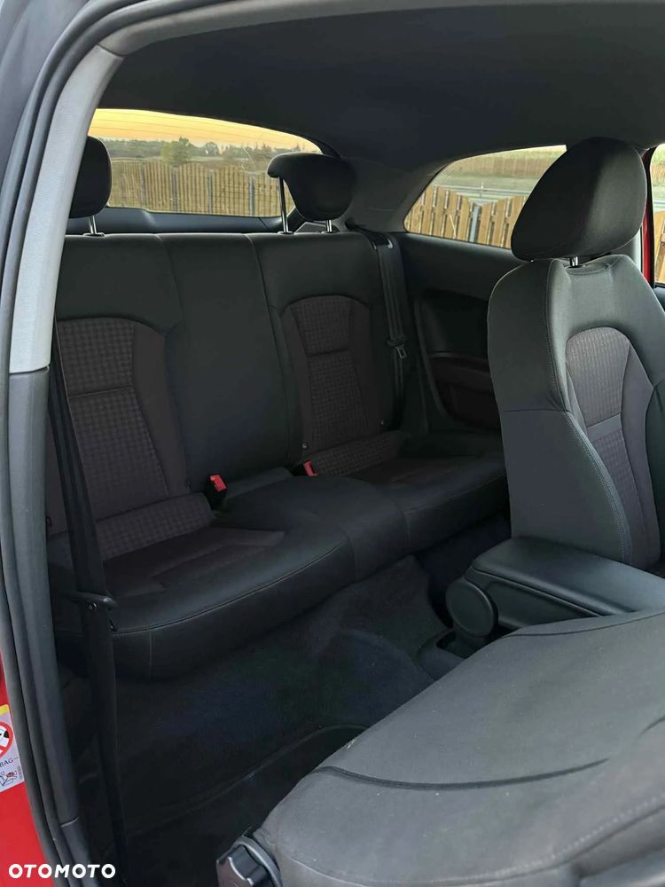 Audi A1 1.6 TDI admired - 6