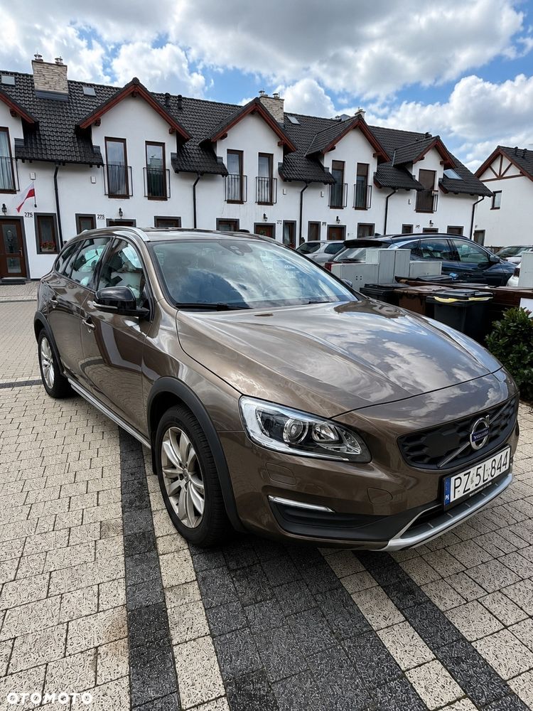 Volvo V60 Cross Country D4 Drive-E Summum - 2