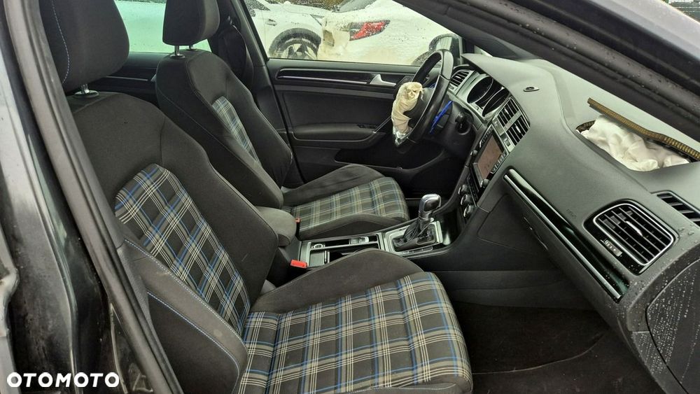 Volkswagen Golf 1.4 TSI Plug-In-Hybrid GTE - 13