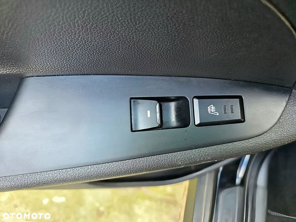 Hyundai Tucson 2.0 CRDI Premium 4WD - 15