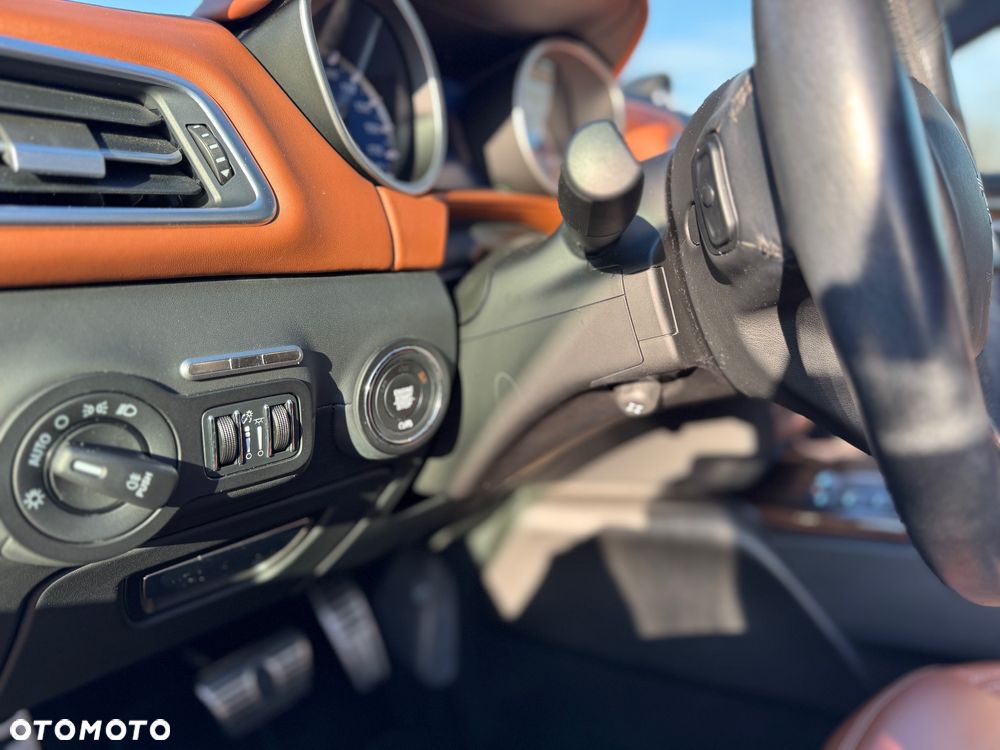 Maserati Ghibli S - 18