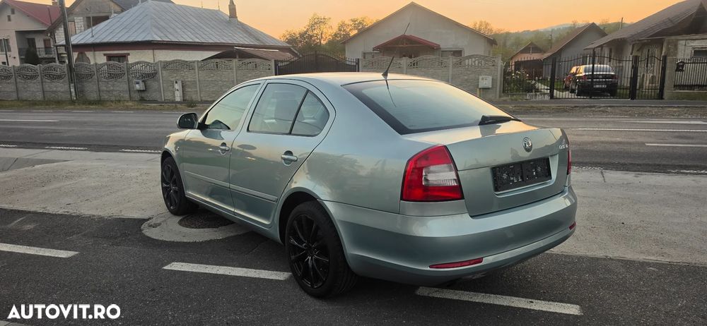 Skoda Octavia 1.4 FAMILY - 12