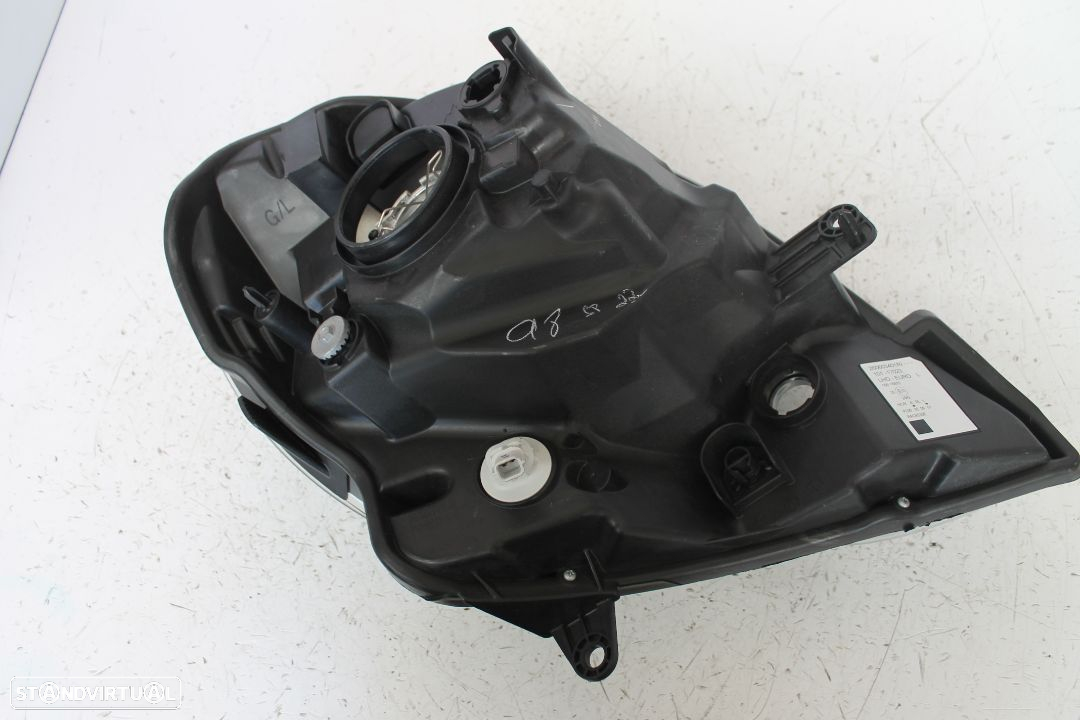 Farol Renault  Kangoo - 3