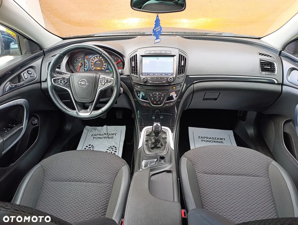 Opel Insignia - 21