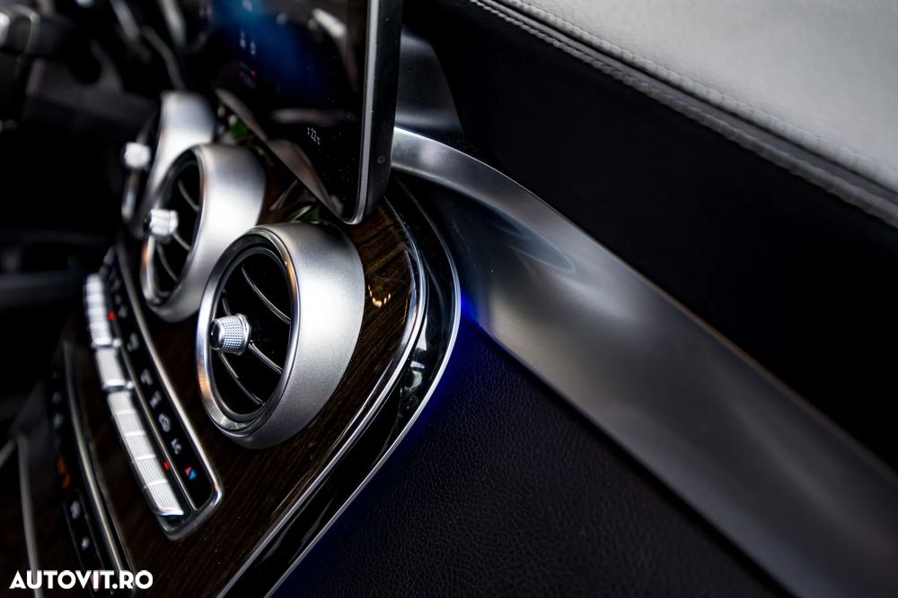 Mercedes-Benz GLC 220 d 4MATIC - 30