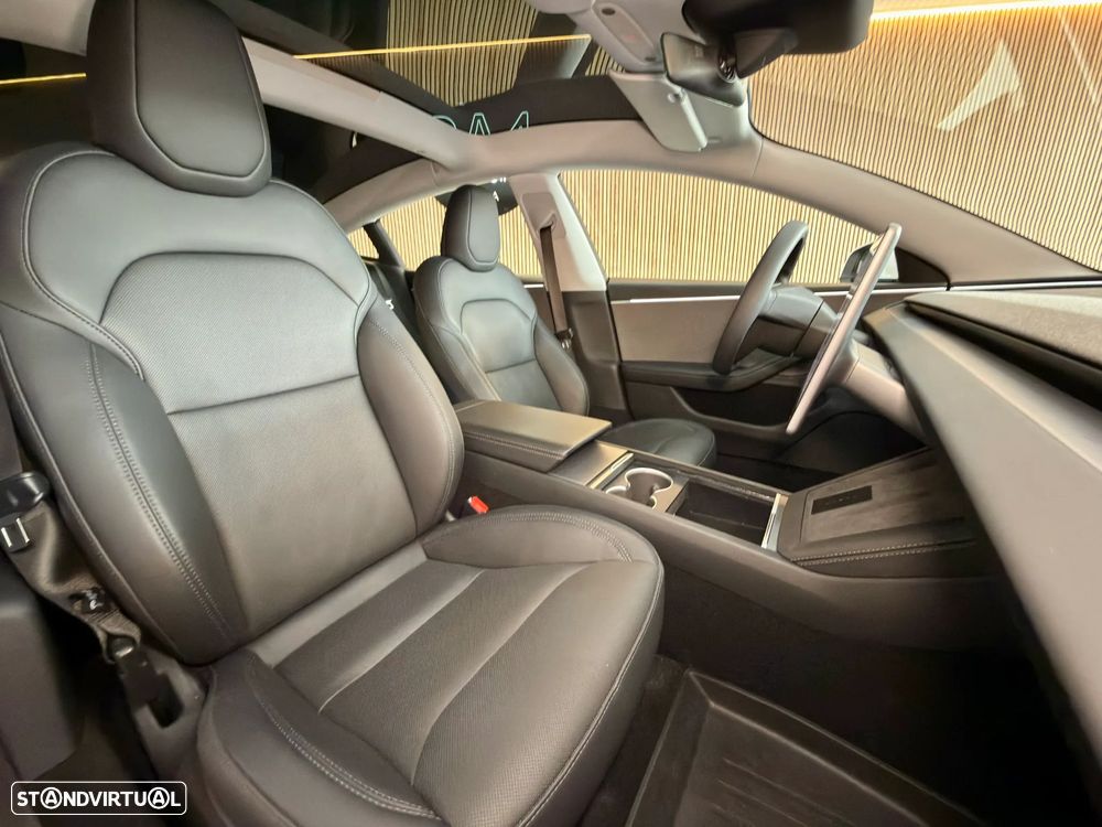 Tesla Model 3 Tração Traseira - 30