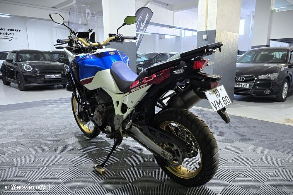 Honda Africa Twin CRF 1000 DCT Adventure Sports 30th Anniversary - 4