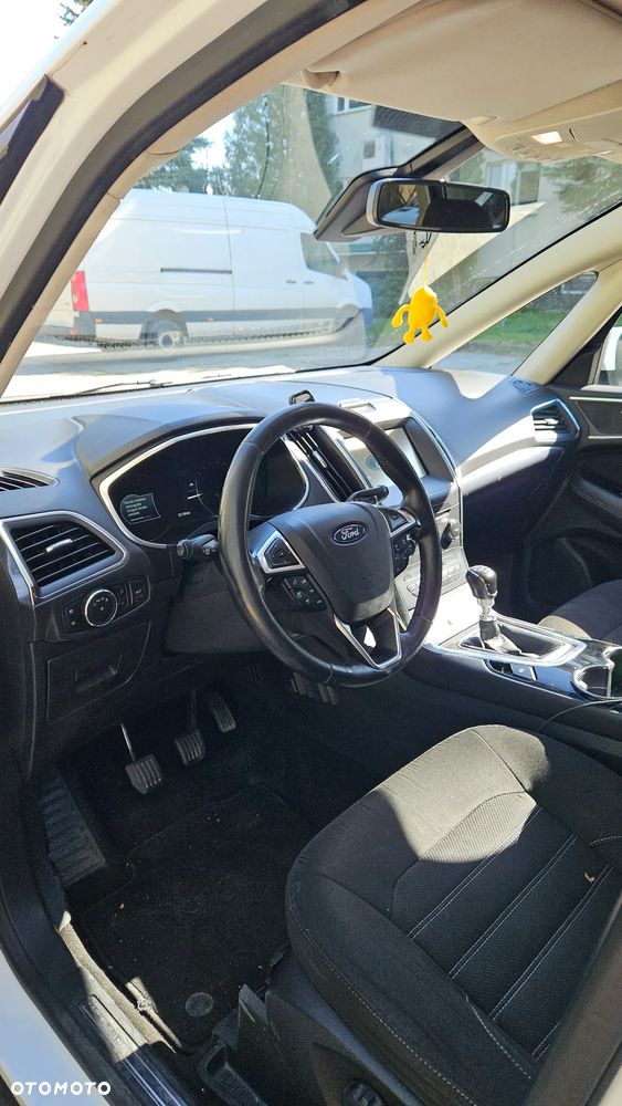 Ford Galaxy 2.0 TDCi Titanium - 17