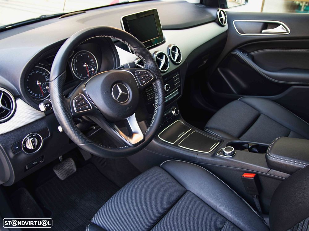 Mercedes-Benz B 180 (CDI) d 7G-DCT Urban - 22