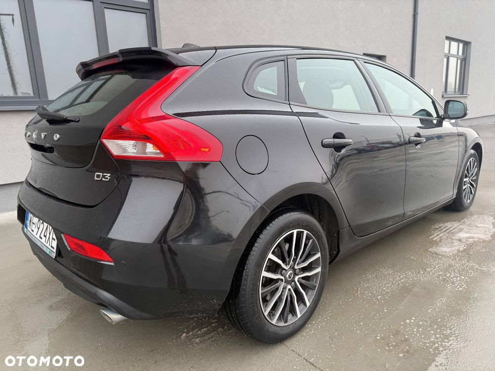 Volvo V40 D3 Drive-E Momentum - 8