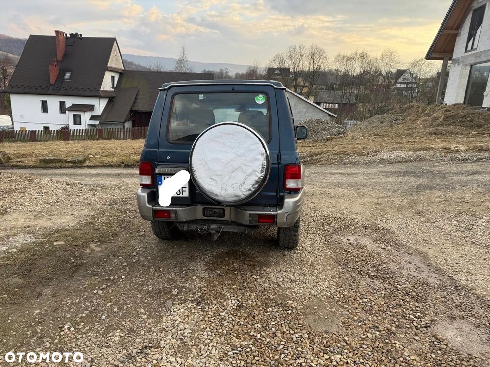 Hyundai Galloper - 2
