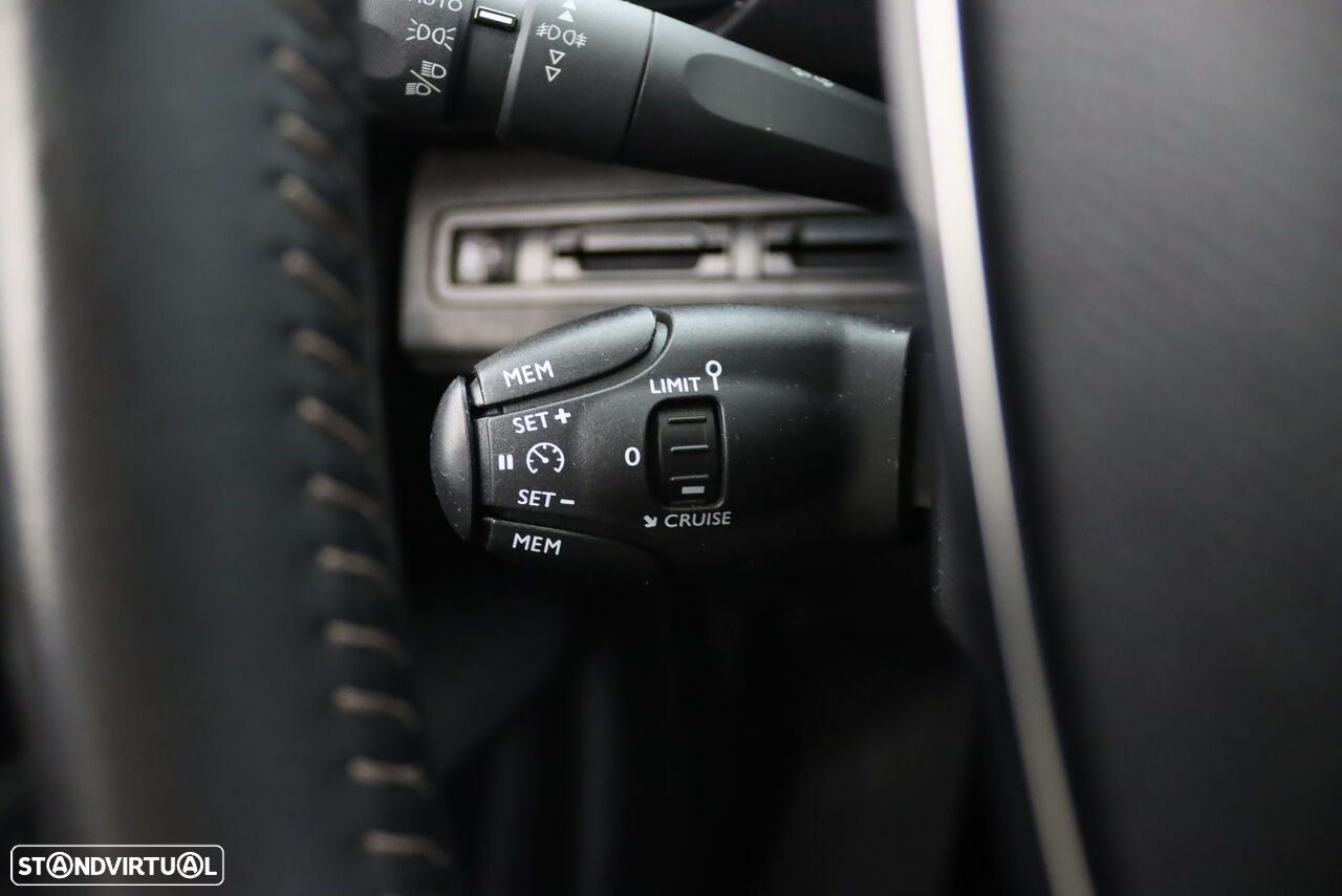 Peugeot 3008 1.5 BlueHDi Active - 14