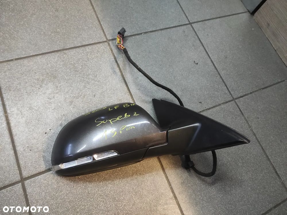 LUSTERKO PRAWE 15 PIN FOTOCHROM SKODA SUPERB 2 LF8M 9203 BRĄZOWE EUROPA WYSYŁKA !!! - 2