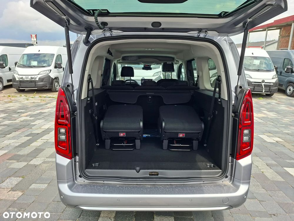 Opel Combo - 8