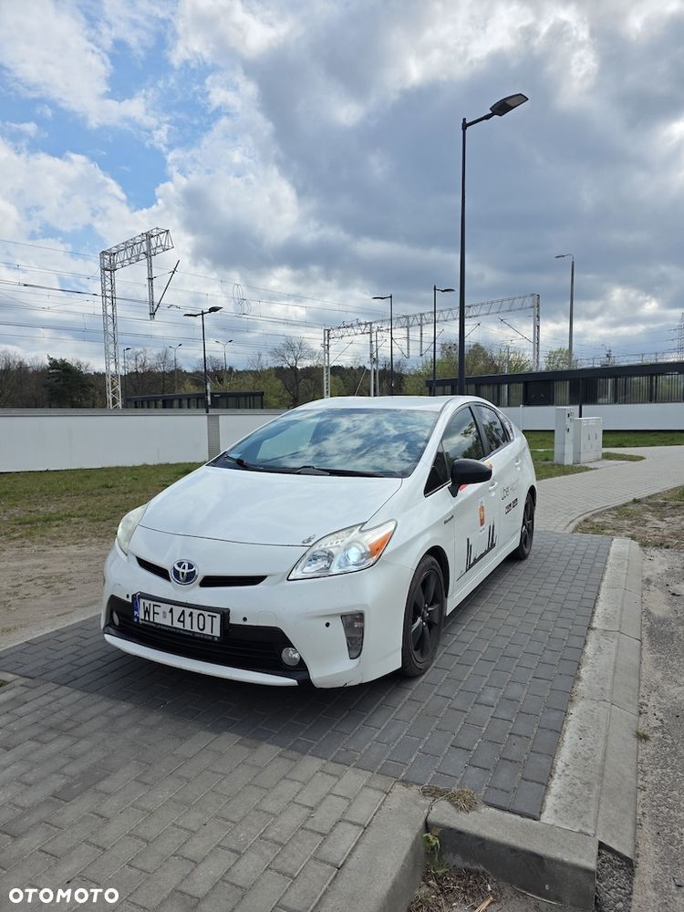 Toyota Prius 1.8 Hybrid Premium - 1