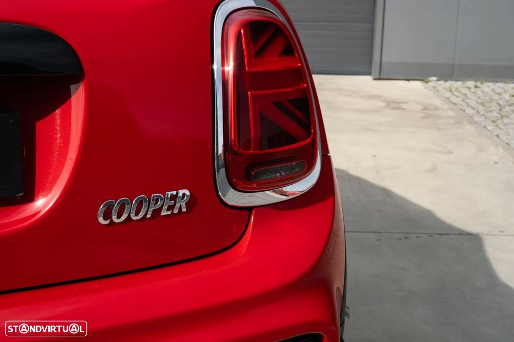MINI Cabrio Cooper Premium Plus JCW Auto - 15