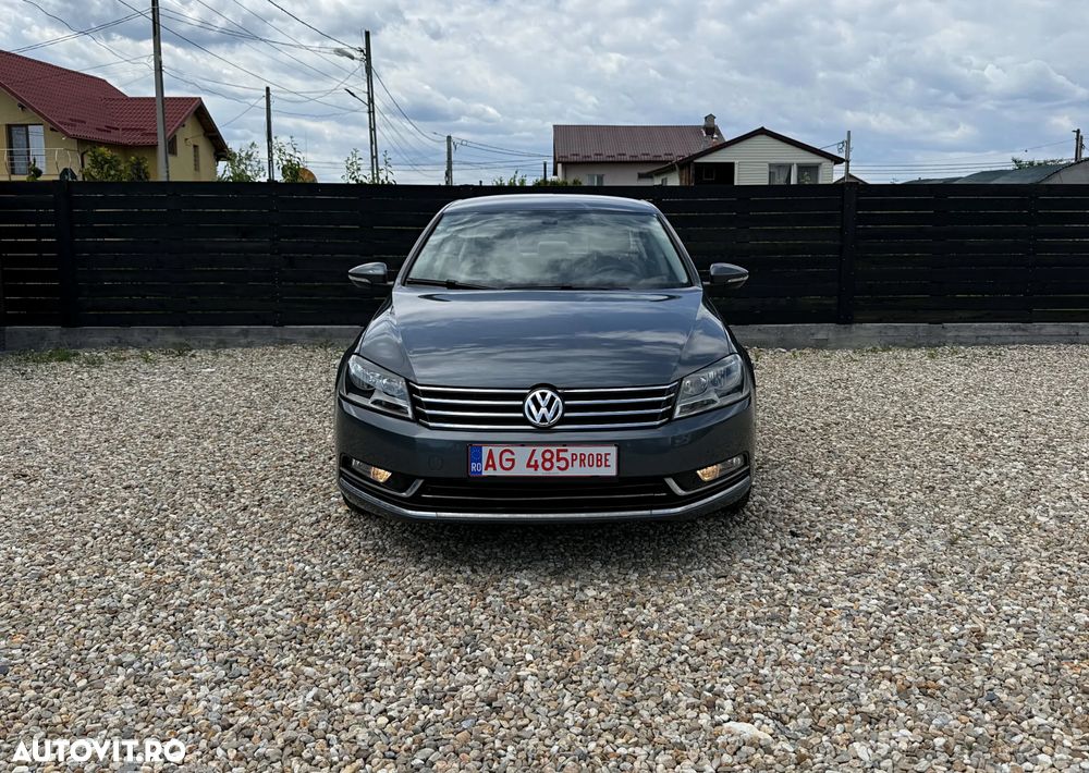 Volkswagen Passat 2.0 TDI Highline - 2