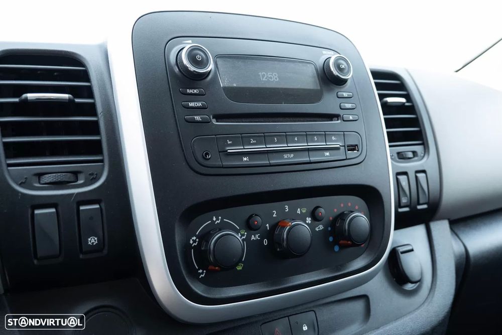 Renault trafic trafic 9 lugares - 14