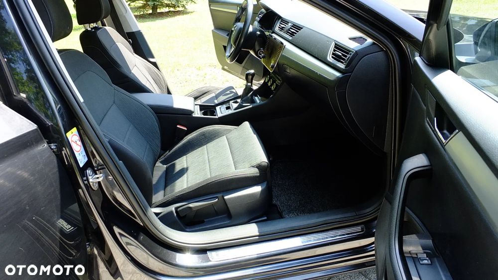 Skoda Superb 2.0 TDI Ambition - 16