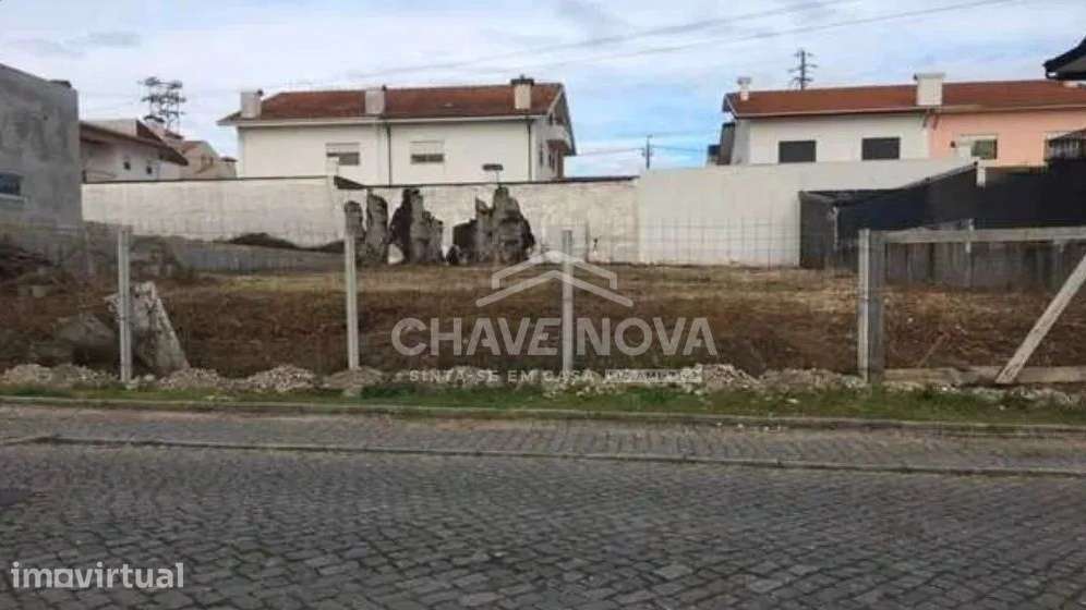 Terreno c/ Projeto Aprovado | Moradia T3 Serzedo Vila Nova de Gaia - Grande imagem: 2/3