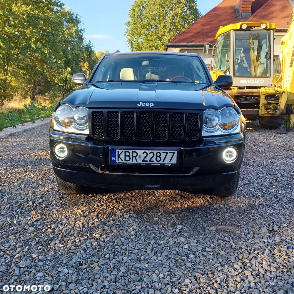 Jeep Grand Cherokee - 20
