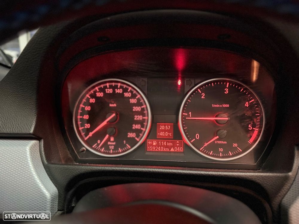 BMW 320 d - 31