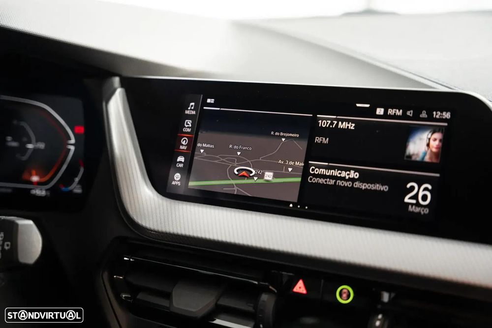 BMW 116 d Pack Desportivo M Auto - 24