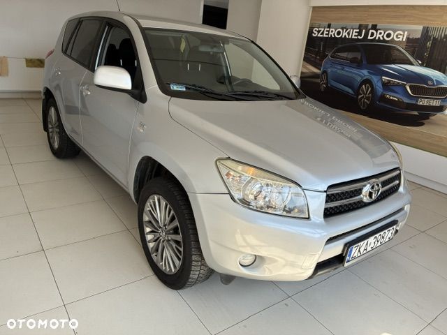 Toyota RAV4 2.2 D-4D 4x4 Executive - 3