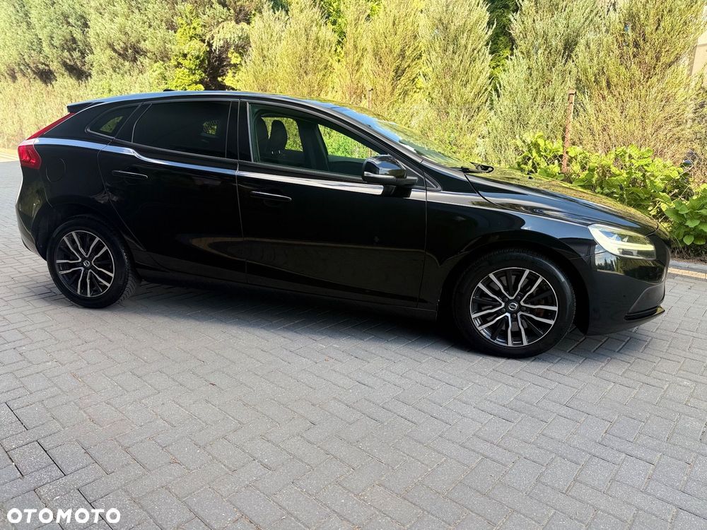 Volvo V40 - 17